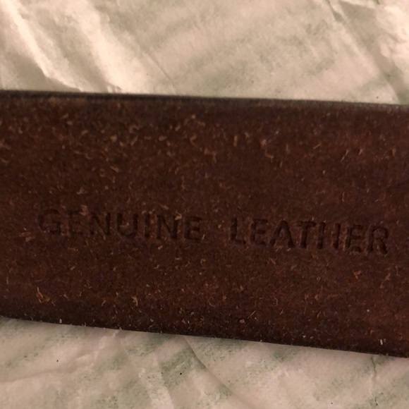Lauren Ralph Lauren brown etched genuine leather belt in size S, 1” width - Picture 4 of 5